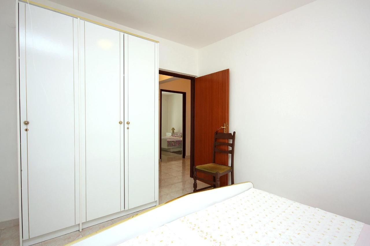 Apartment Barbat 4962A Barbat na Rabu Kültér fotó